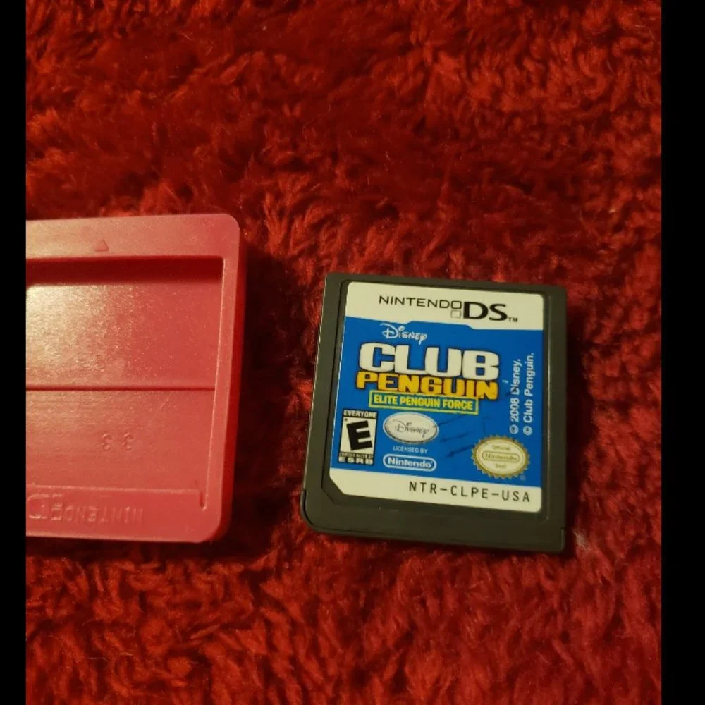 Gently Used Nintendo DS game Club Penguin